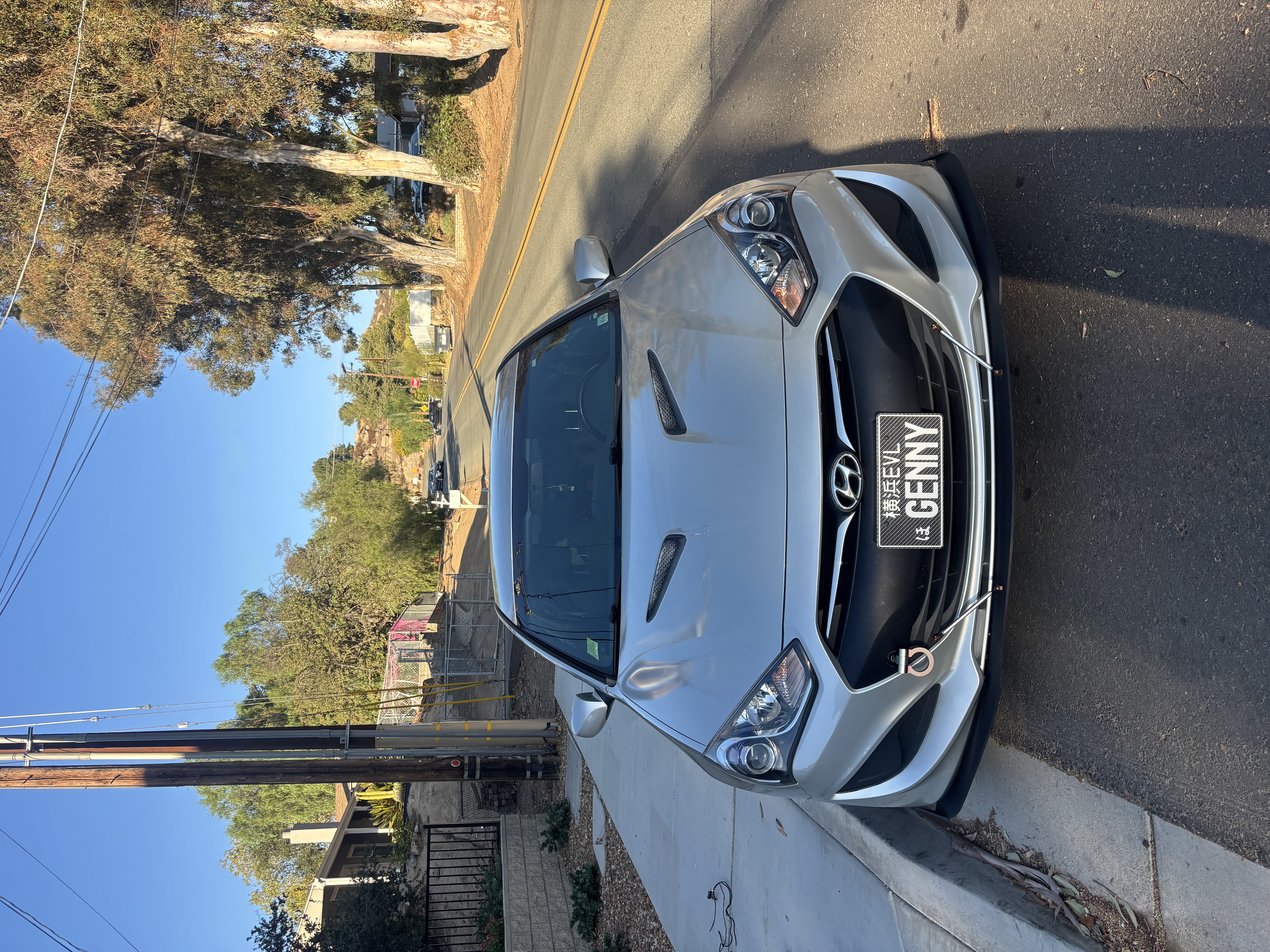 Used 2013 Hyundai Genesis 2.0T RWD image 2