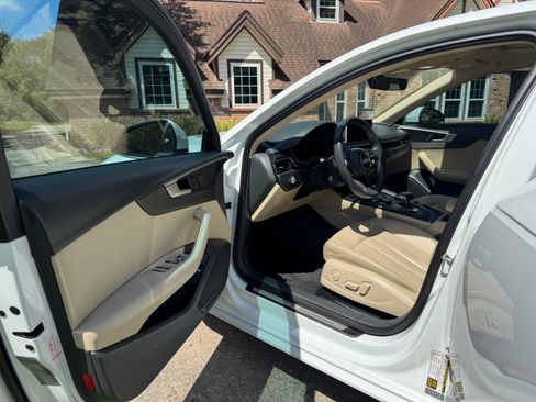 Used 2018 Audi A4 2.0T Ultra Premium w/ 18" Wheel Package image 12