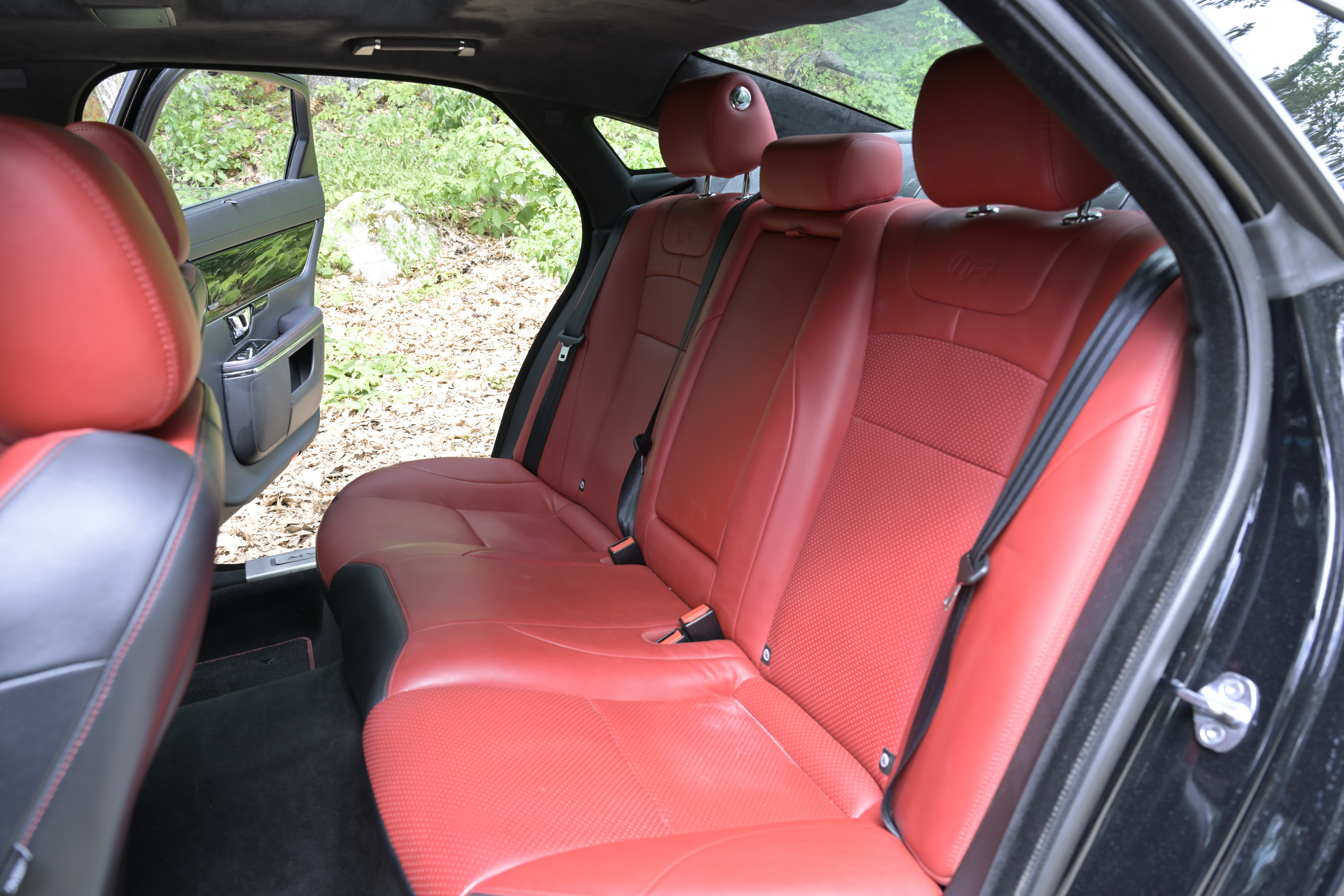 Used 2014 Jaguar XJ R LWB RWD image 17
