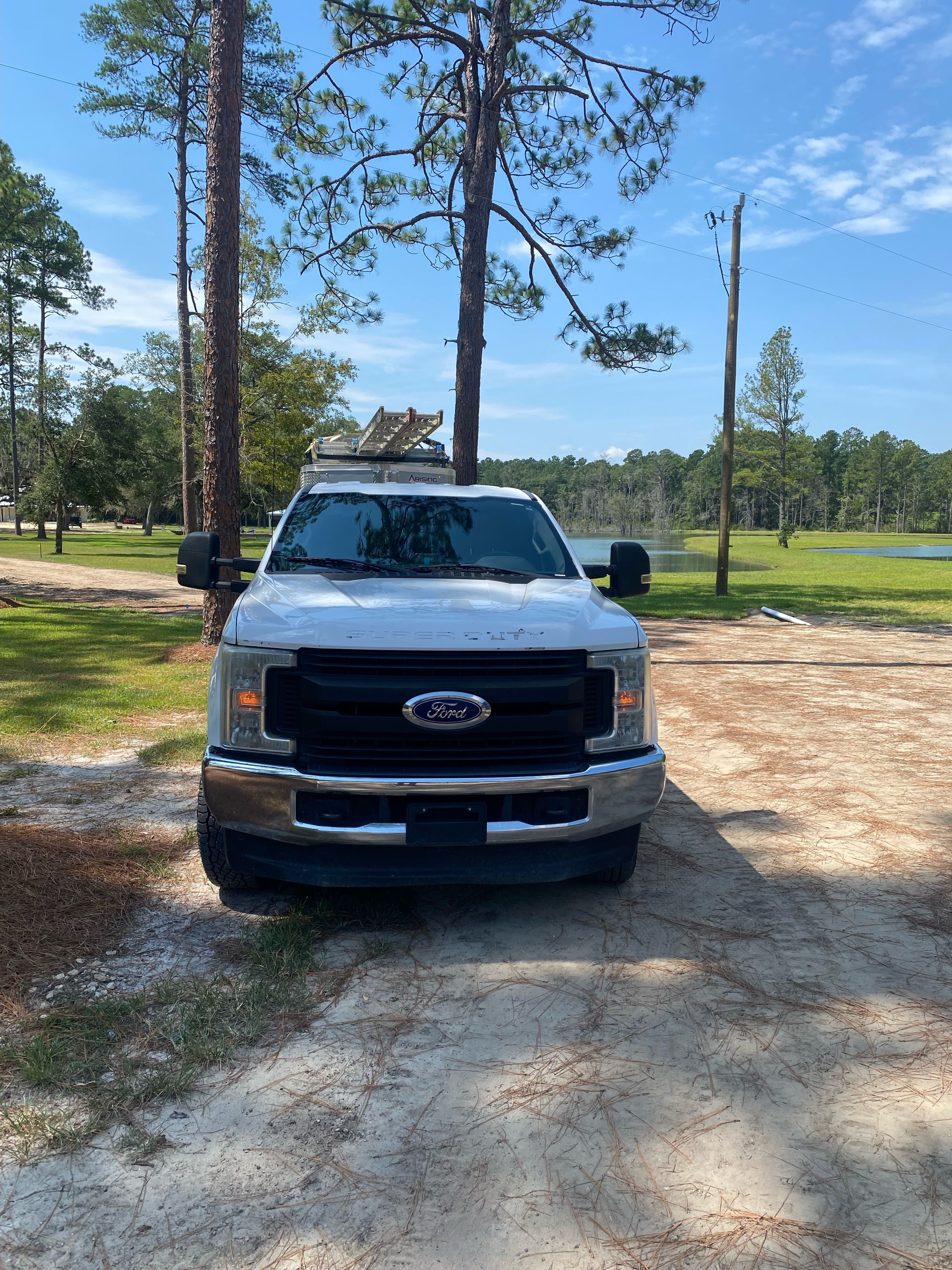 Used 2017 Ford F250 XL w/ Power Equipment Group AWD/4WD image 5