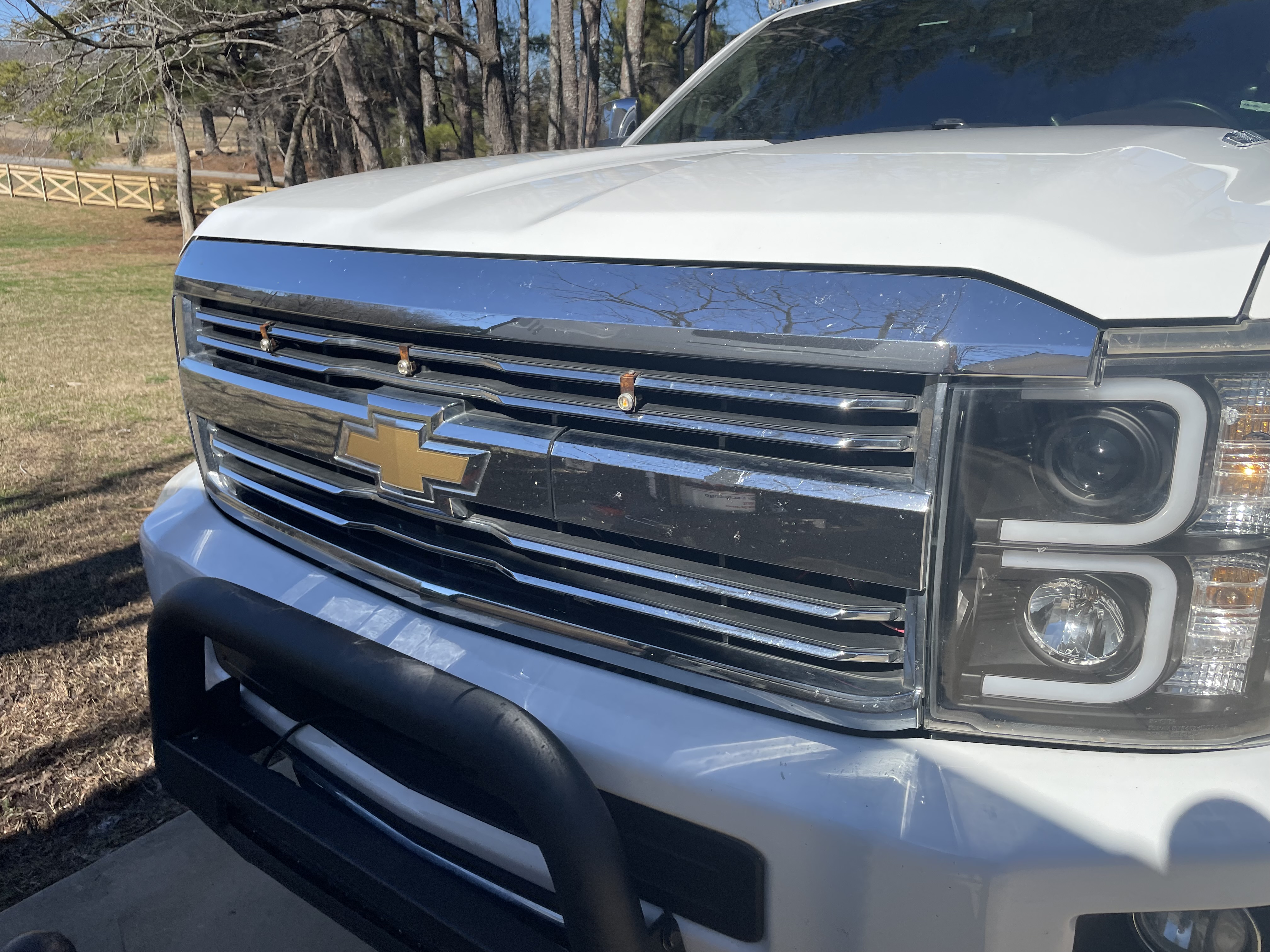 Used 2015 Chevrolet Silverado 2500 High Country w/ Duramax Plus Package AWD/4WD image 15