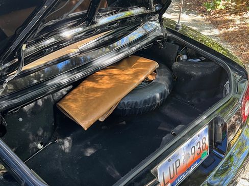 Used 1994 MAZDA MX-5 Miata image 13