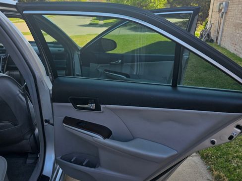 Used 2012 Toyota Camry XLE image 20