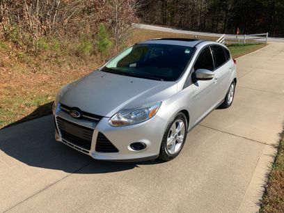 Used 2014 Ford Focus SE w/ SE Winter Package