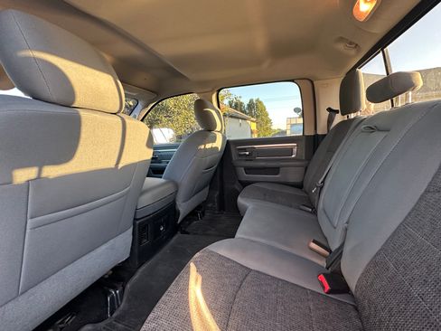 Used 2017 RAM 2500 Big Horn image 6