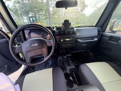 Used 2004 Jeep Wrangler X w/ Wheel Plus Group AWD/4WD image 9