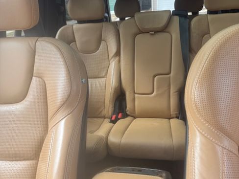 Used 2018 Volvo XC90 T8 Inscription w/ Convenience Package image 31