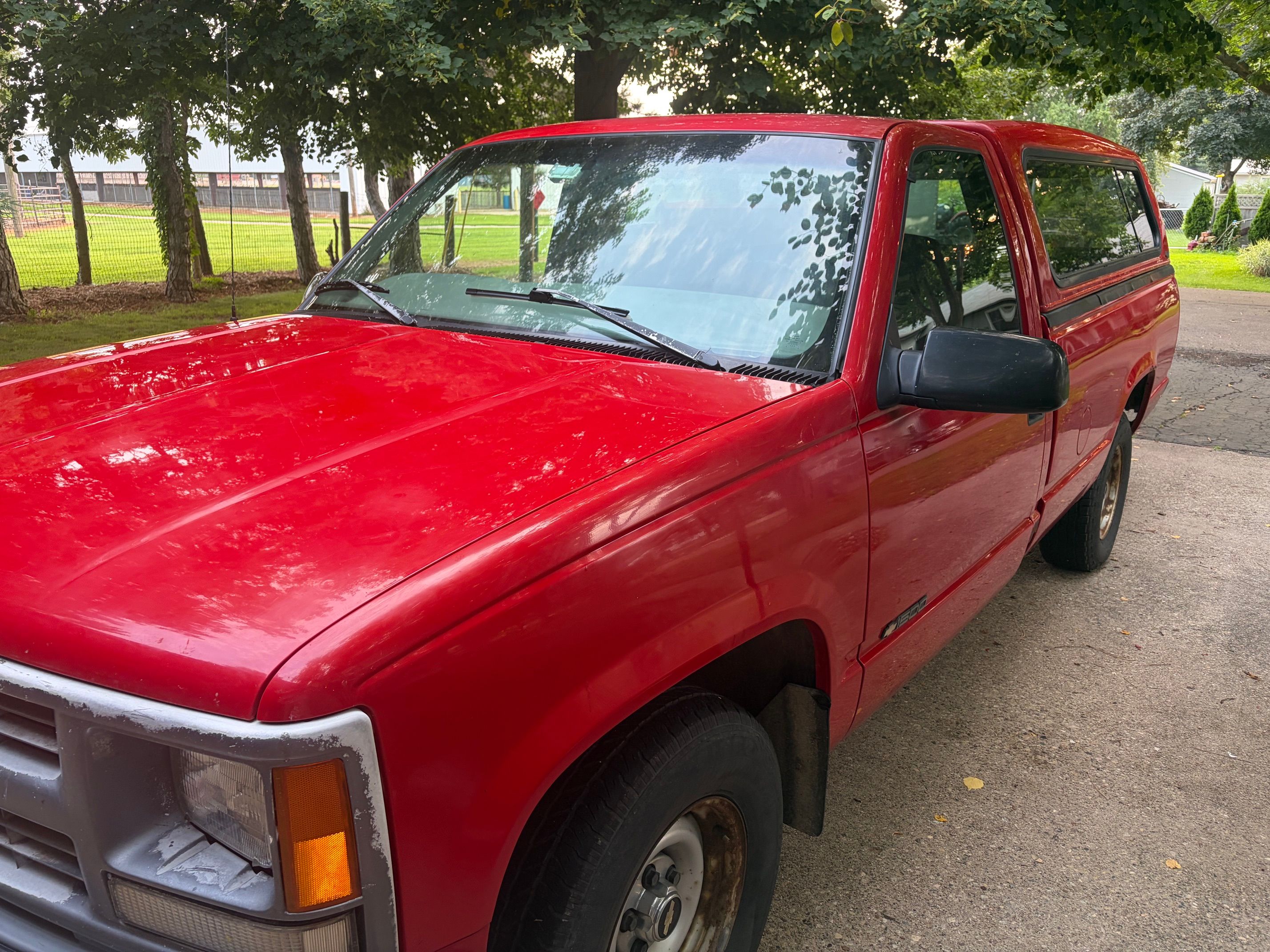 Used 1997 Chevrolet Silverado 1500 2WD Regular Cab image 2