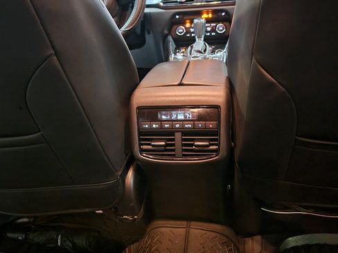 Used 2017 MAZDA CX-9 Touring image 18
