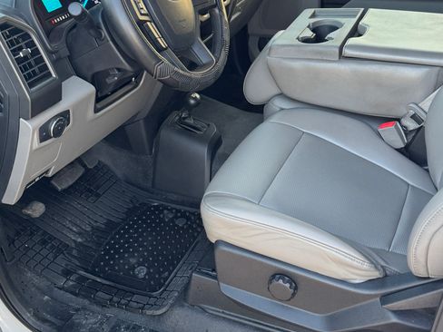 Used 2019 Ford F550 4x4 Regular Cab Super Duty image 15