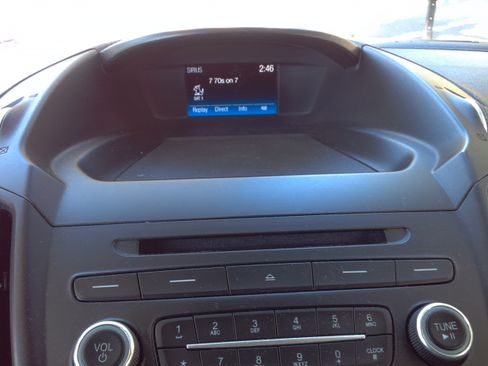 Used 2018 Ford Escape SE image 21