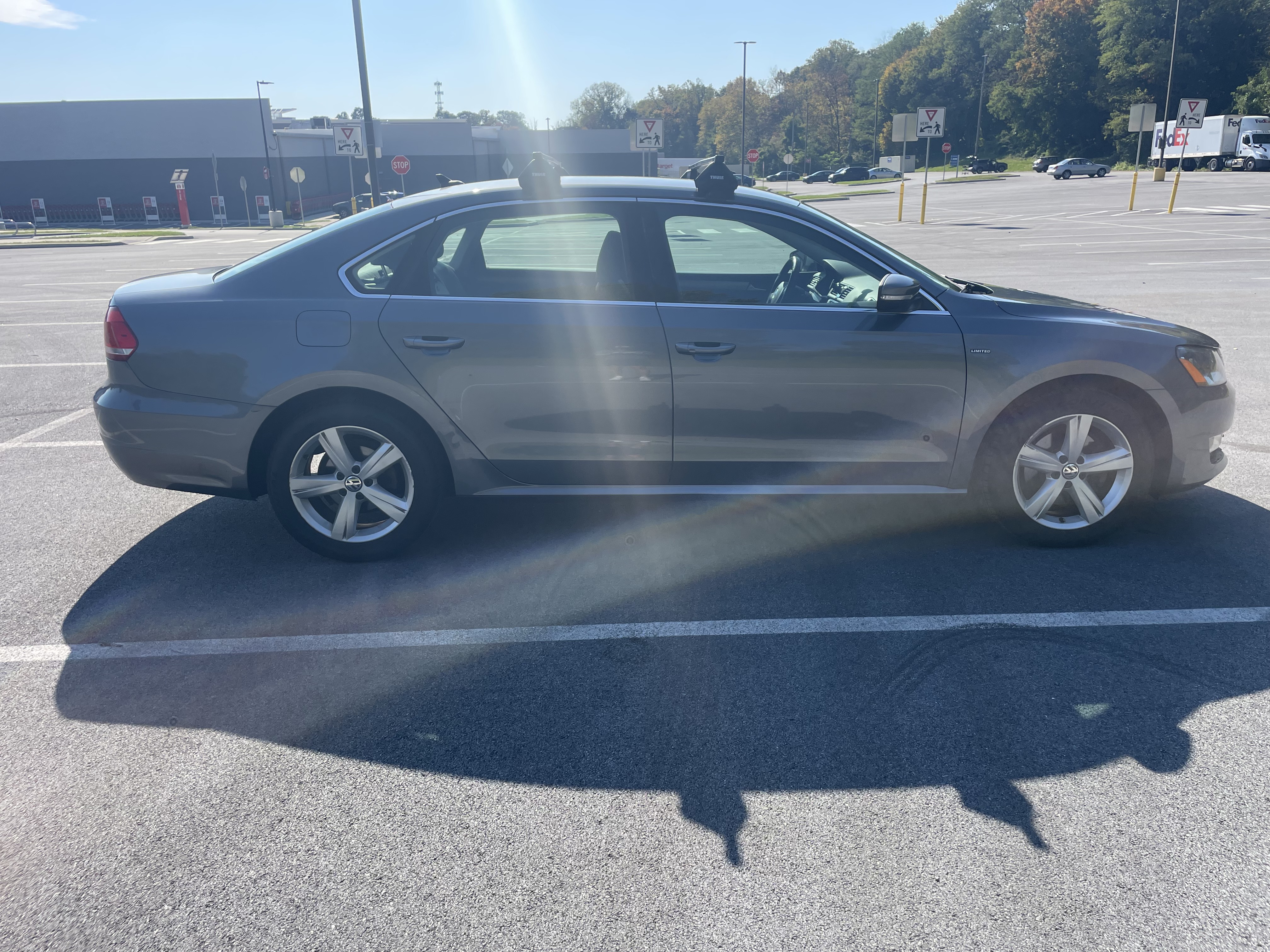 Used 2015 Volkswagen Passat 1.8T Limited Edition FWD image 1
