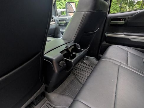 Used 2020 Toyota Tundra SR5 w/ TRD Off-Road Package AWD/4WD image 21