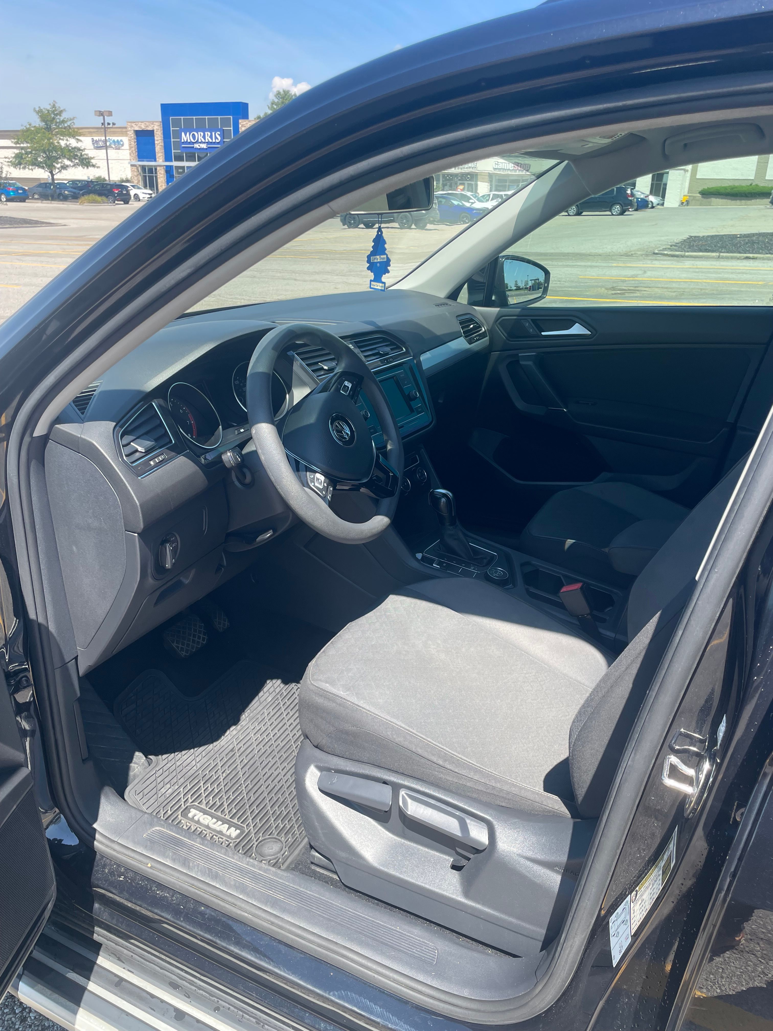Used 2020 Volkswagen Tiguan S AWD/4WD image 11