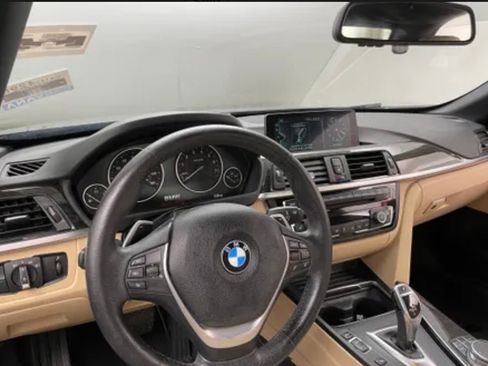 Used 2017 BMW 430i xDrive Convertible AWD/4WD image 2
