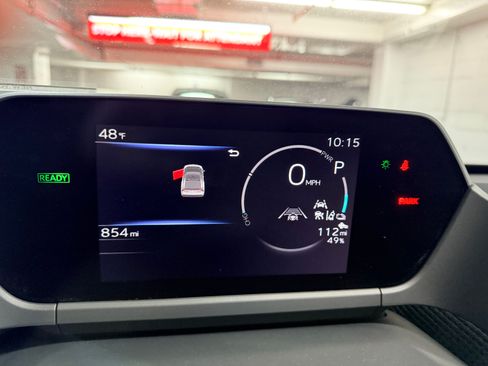 Used 2025 Toyota bZ4X FWD image 11