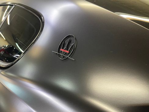 Used 2013 Maserati GranTurismo Sport RWD image 23