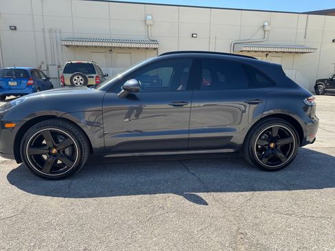 Used 2019 Porsche Macan S image 25