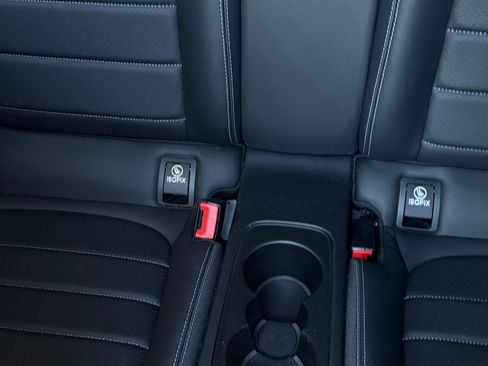 Used 2017 Mercedes-Benz C 300 Coupe image 12