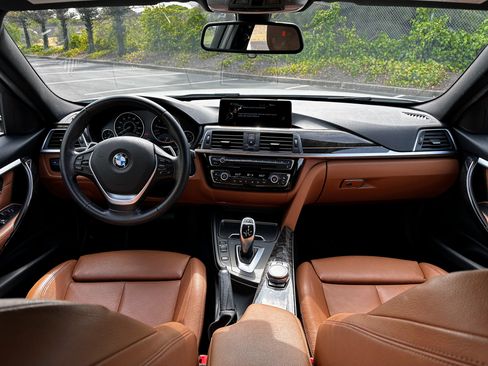 Used 2016 BMW 328i Sedan RWD image 19