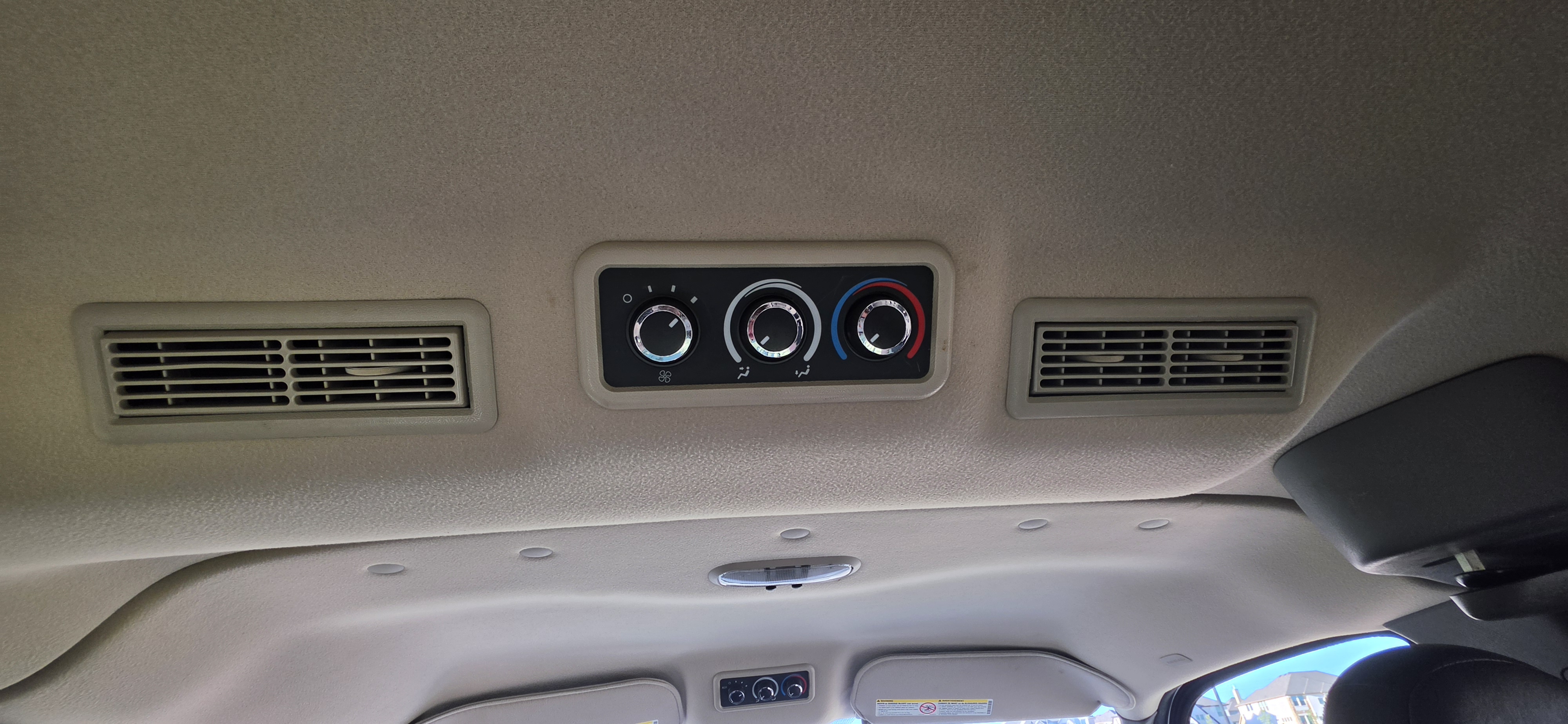 Used 2014 Chevrolet Express 3500 LT w/ LT Preferred Equipment Group RWD image 10