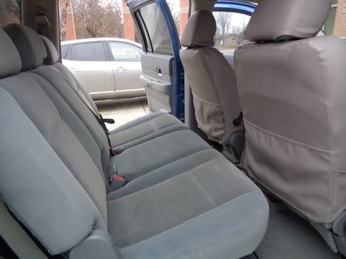Used 2005 Dodge Durango SLT w/ Interior Convenience Group image 11