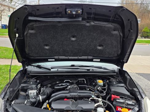 Used 2016 Subaru Crosstrek 2.0i Limited image 10