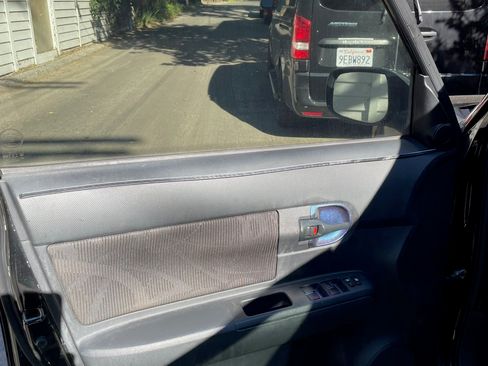 Used 2013 Scion xB image 9