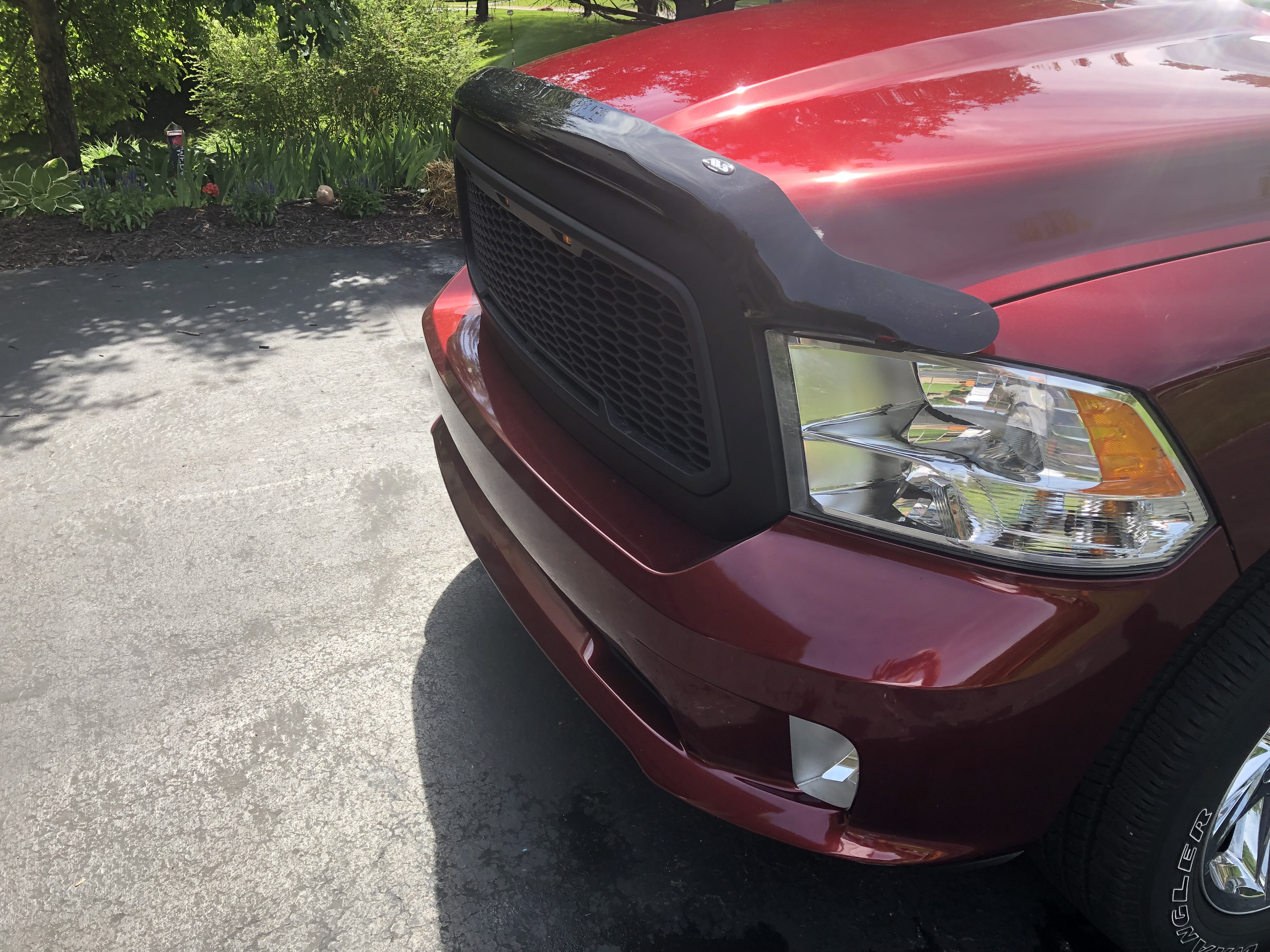 Used 2018 RAM 1500 Express w/ Express Value Package AWD/4WD image 4