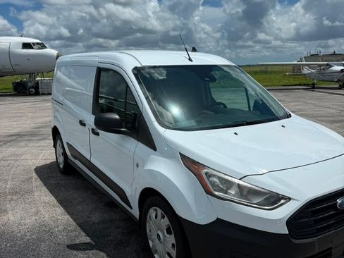 Used 2019 Ford Transit Connect XL FWD image 2