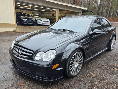 Used 2008 Mercedes-Benz CLK 63 AMG Black Series image 4