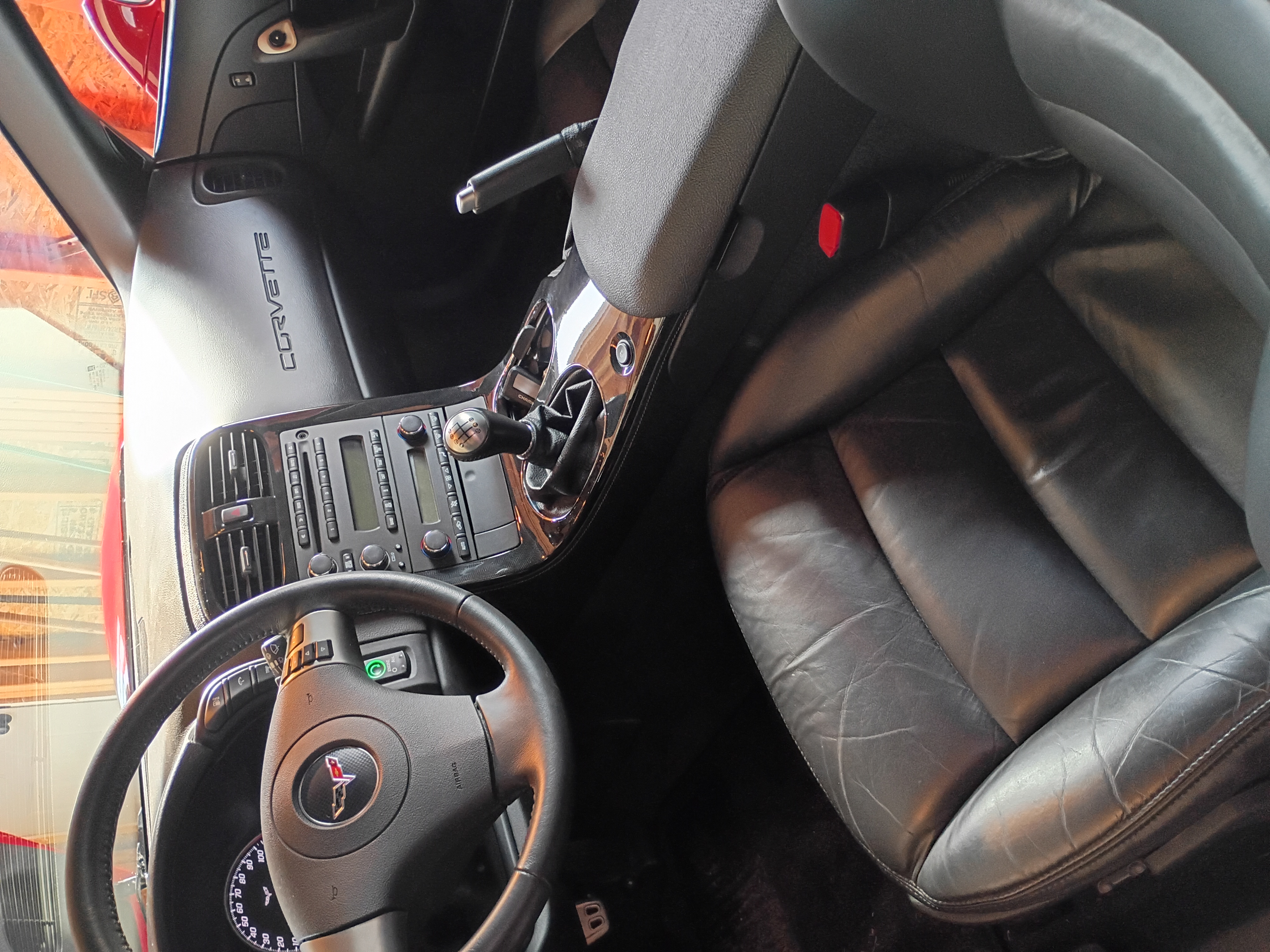Used 2010 Chevrolet Corvette Coupe w/ 1LT RWD image 15