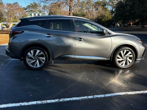 Used 2020 Nissan Murano SL w/ Moonroof Package image 5