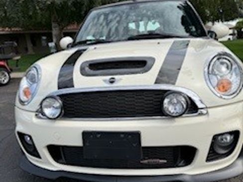 Used 2010 MINI Cooper John Cooper Works image 6