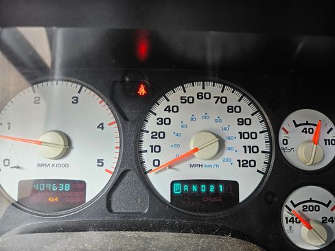 Used 2003 Dodge Ram 2500 Truck SLT image 10