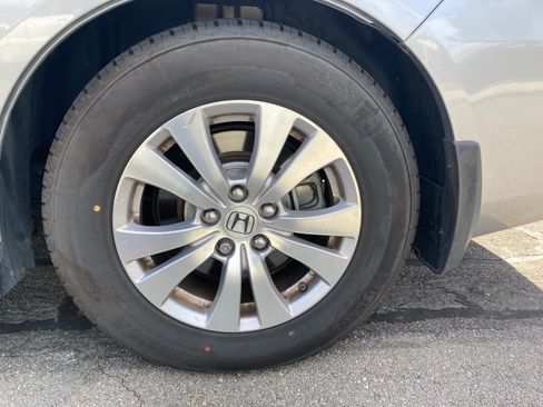 Used 2016 Honda Odyssey EX image 14