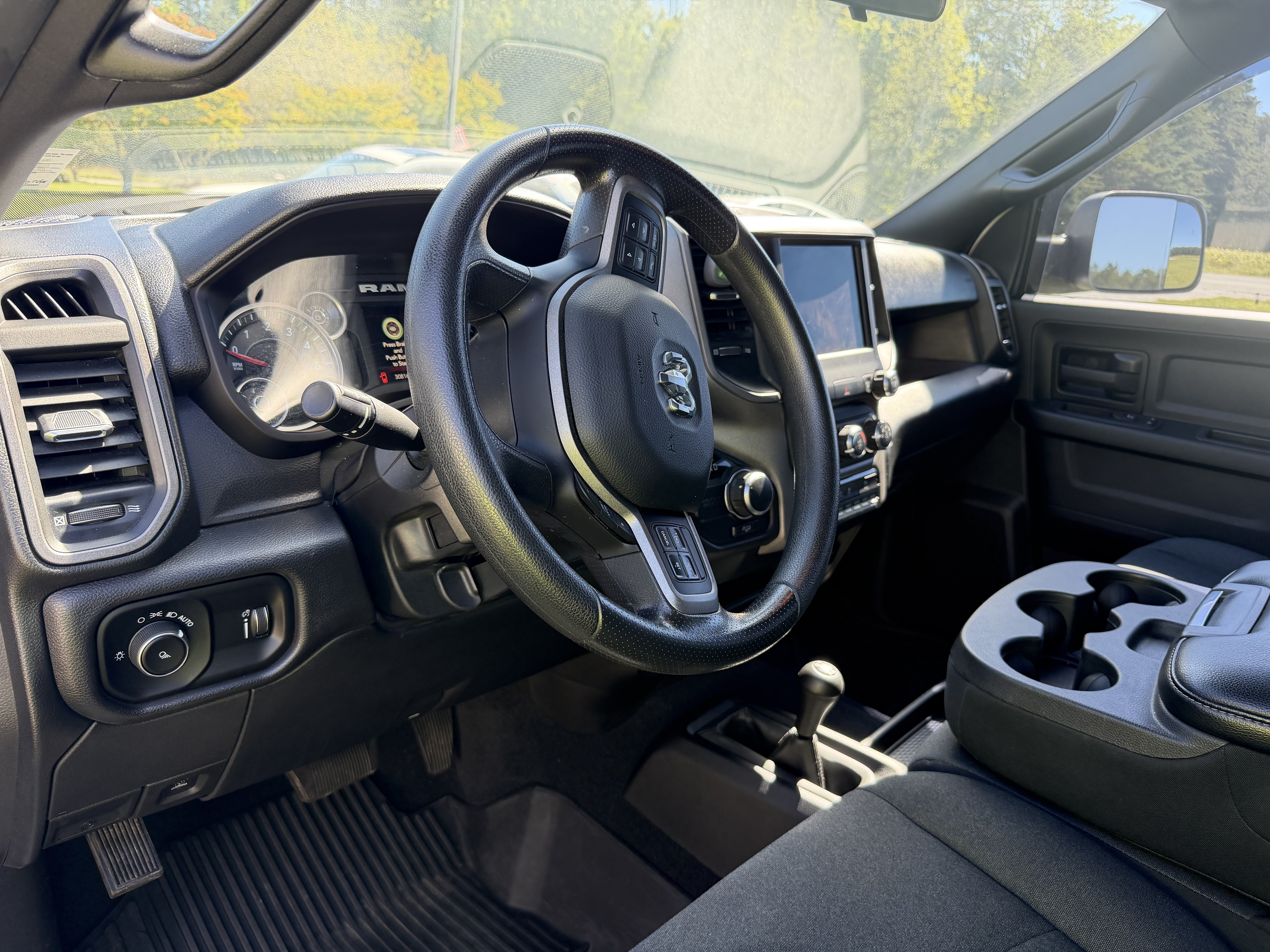 Used 2022 RAM 2500 Tradesman AWD/4WD image 9