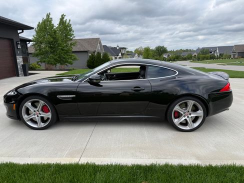 Used 2015 Jaguar XKR R RWD image 5