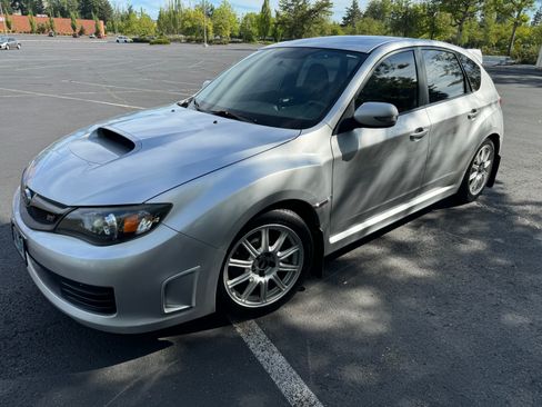 Used 2010 Subaru Impreza WRX STI image 2