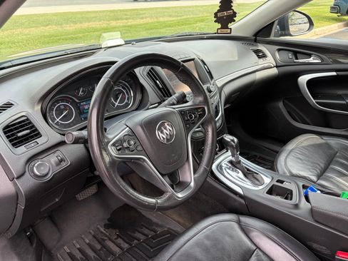 Used 2015 Buick Regal FWD image 17