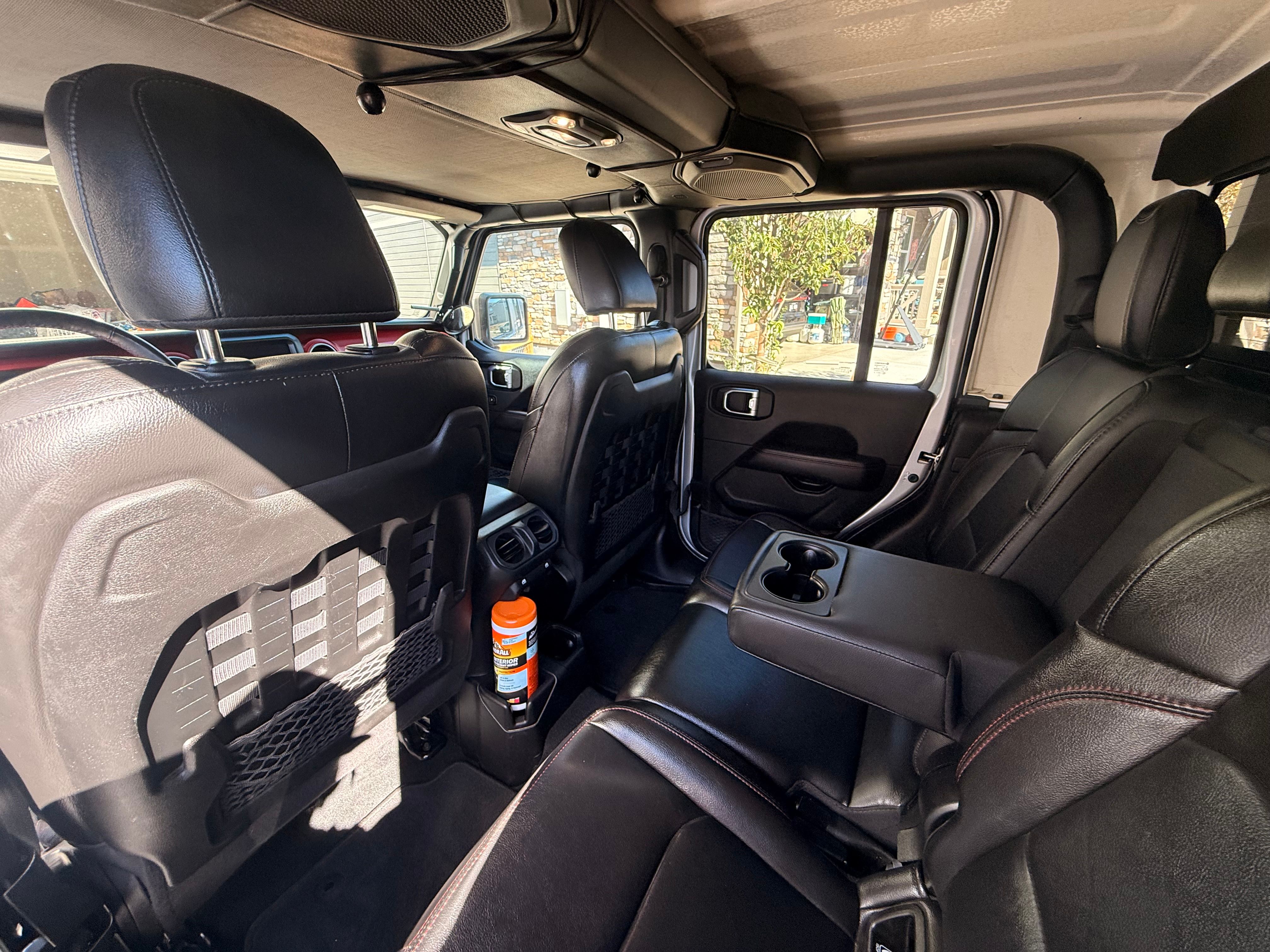 Used 2022 Jeep Gladiator Rubicon w/ Cold Weather Group AWD/4WD image 15