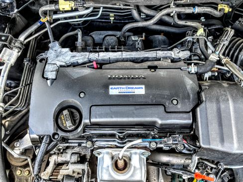 Used 2016 Honda Accord LX image 18