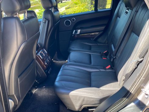 Used 2016 Land Rover Range Rover Supercharged image 8