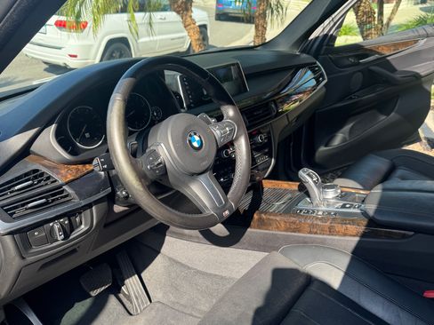 Used 2018 BMW X5 xDrive50i AWD/4WD image 10