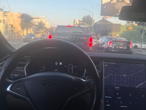 Used 2014 Tesla Model S P85D image 6