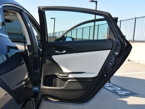 Used 2022 Honda Insight Touring image 18