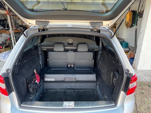 Used 2013 Mercedes-Benz E 350 4MATIC Wagon image 19