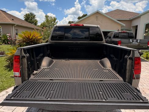 Used 2008 Nissan Titan SE RWD image 9