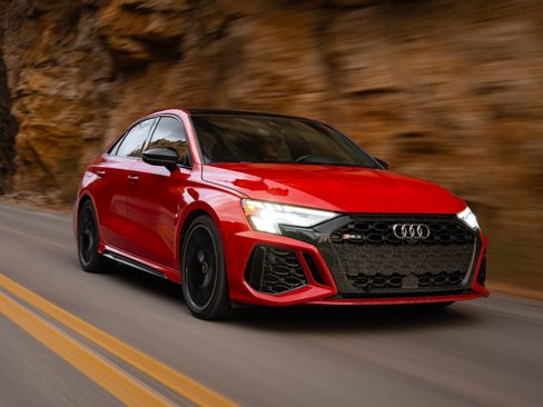 Used 2023 Audi RS 3 AWD/4WD image 5