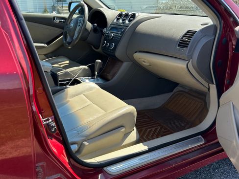 Used 2008 Nissan Altima 2.5 SL w/ SL Pkg image 6